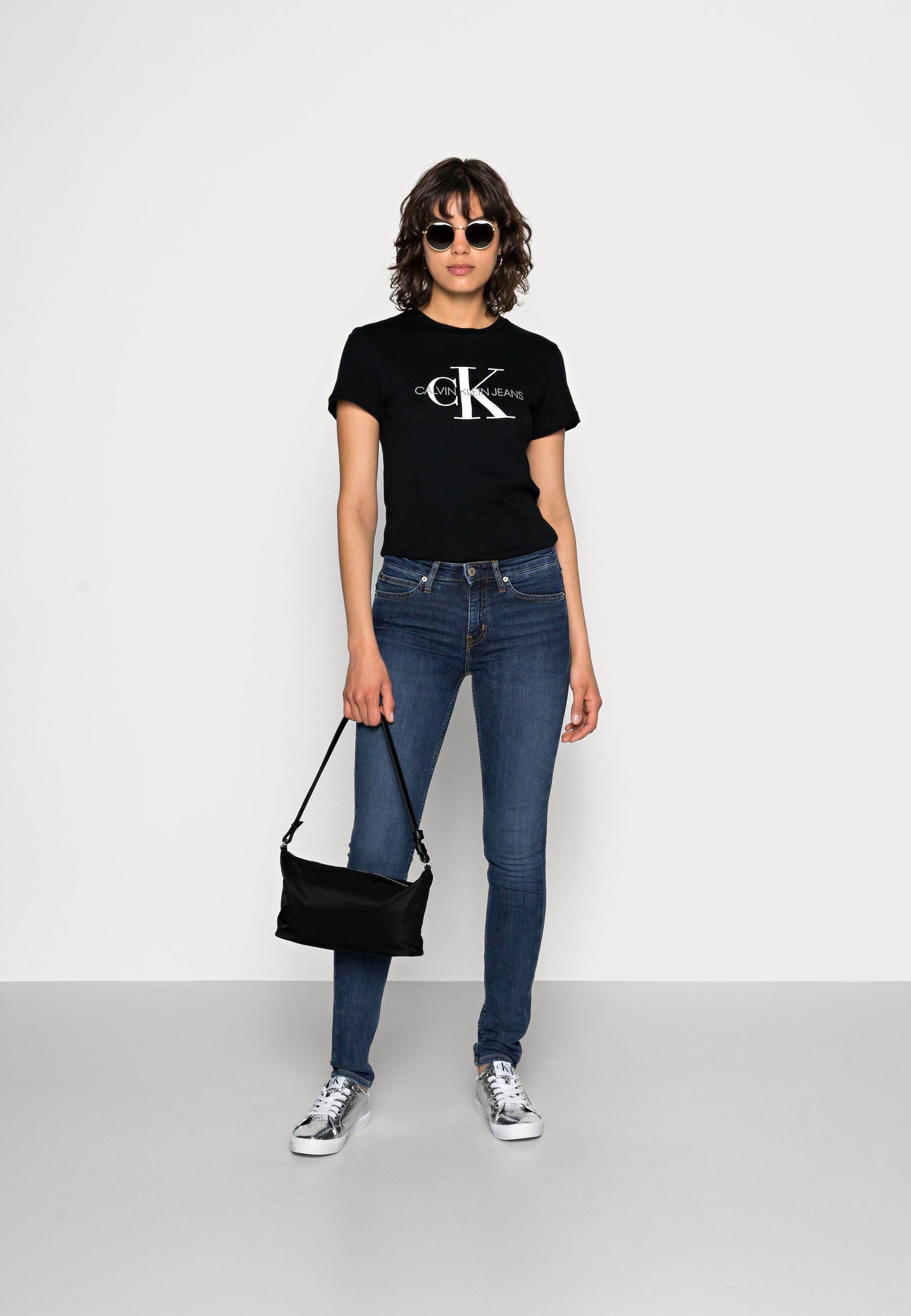 Ckj 011 Mid Rise Skinny Jeans